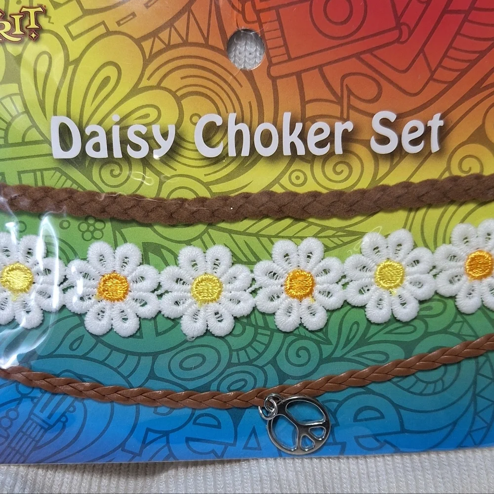 Daisy Choker Necklace Set with White Flowers 15+ Age